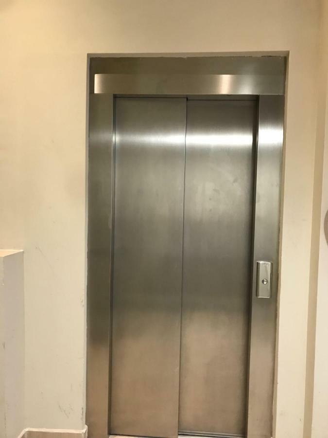サラゴサVtz El Balcon Del Coso IIアパートメント エクステリア 写真